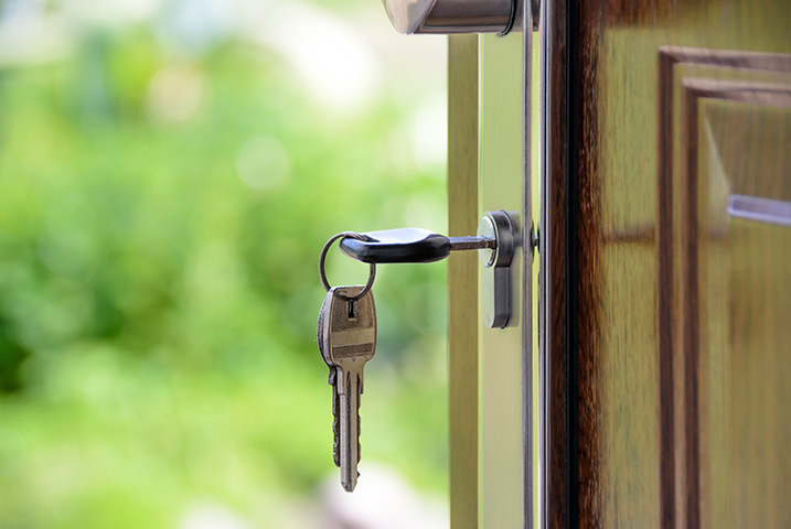 A2B Locks are able to provide local locksmiths in Chertsey to repair your broken locks. 